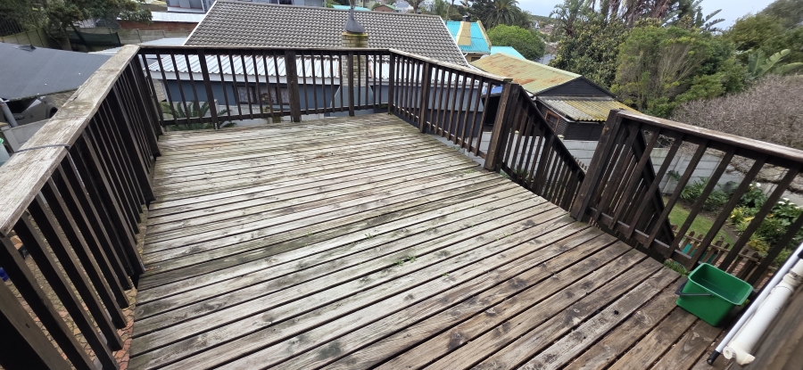 6 Bedroom Property for Sale in Dana Bay Western Cape
